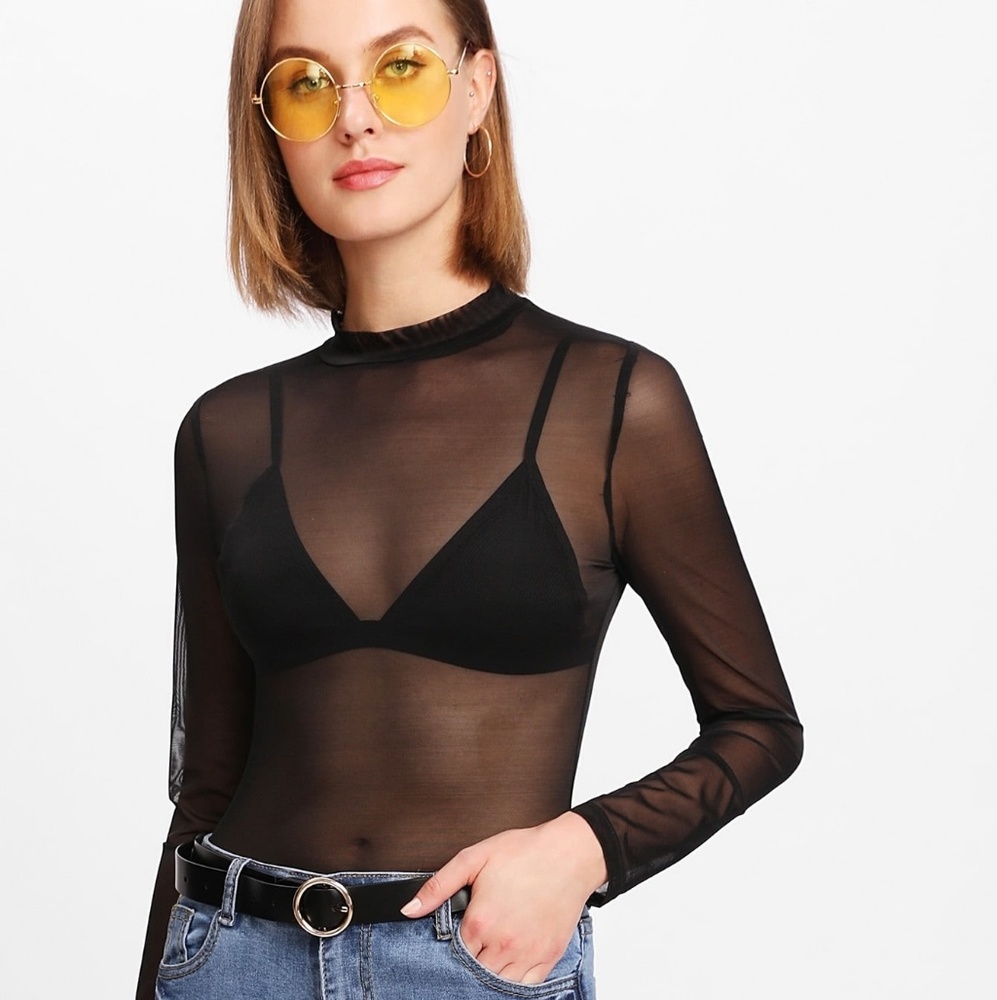 ♡SHEER BLACK TOP♡